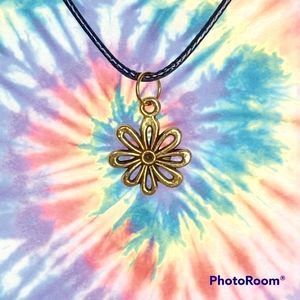 Flower charm necklace